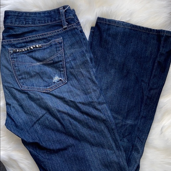 Distressed studded jeans - Picture 2 of 4